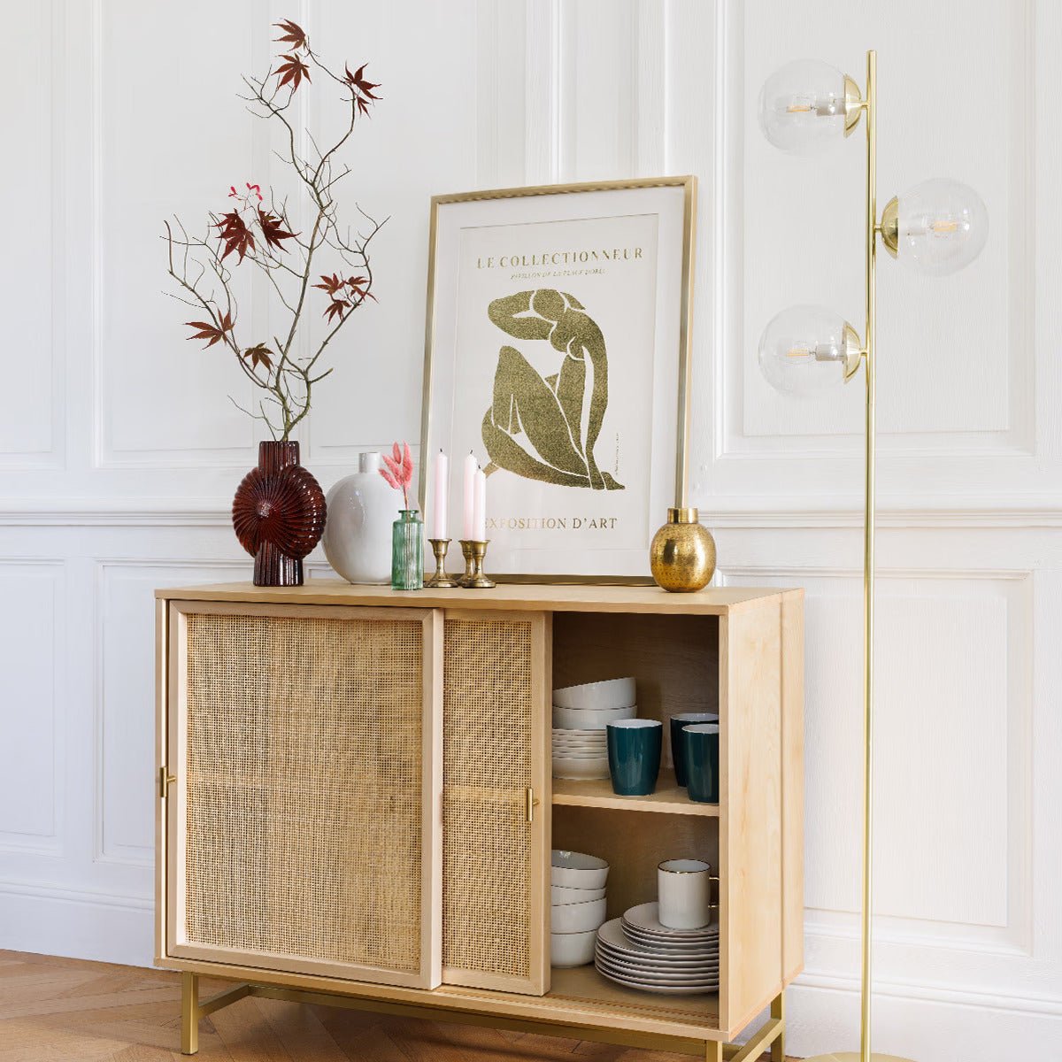 Introduzione ai Lampadari da Terra: Storia, Tipologie e Design Contemporaneo - Rohome