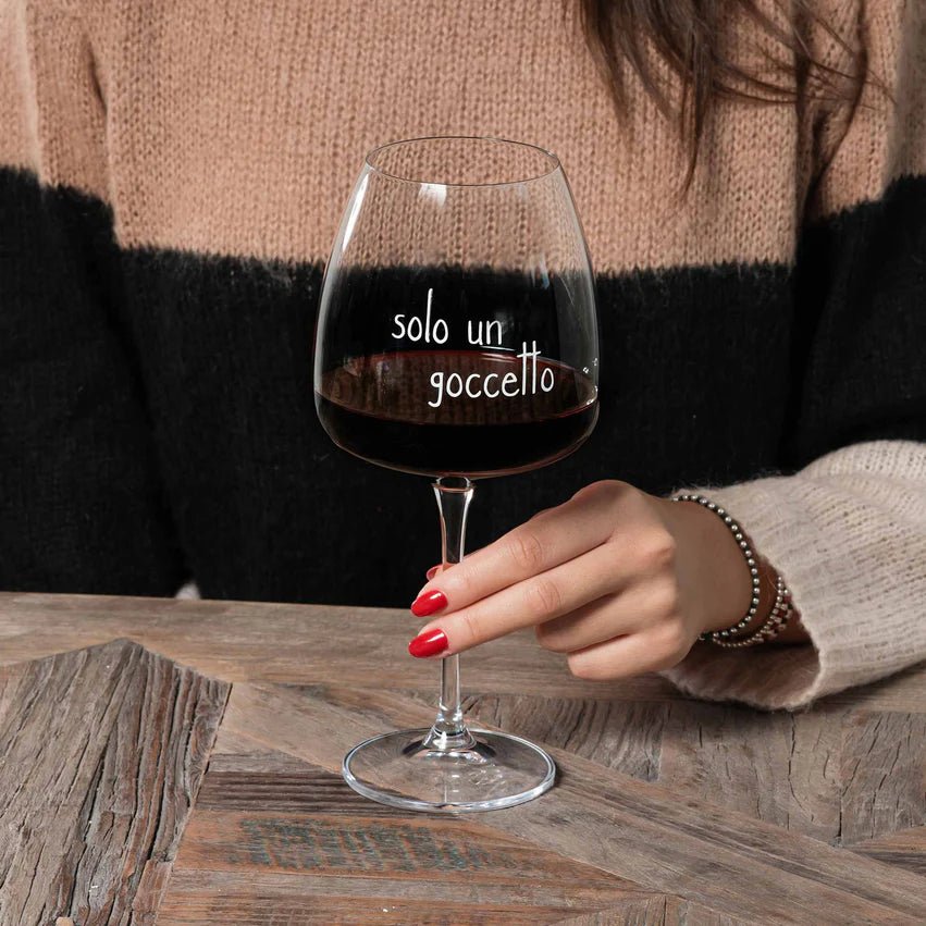 L'arte della Degustazione: I Calici da Vino e i Loro Accessori - Rohome