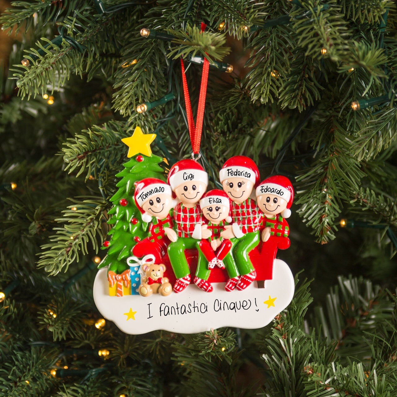 Decorazione Personalizzabile Famiglia con 3 Bambini sul Divano | Rohome