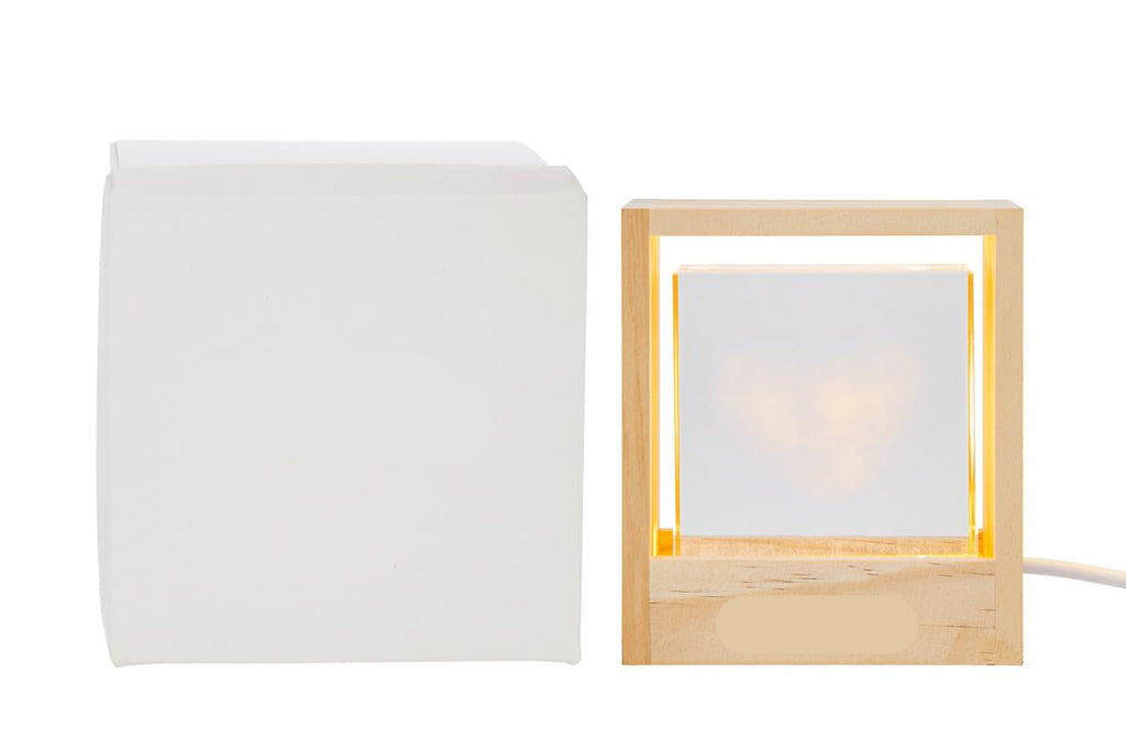 Bomboniera Lampada cubo usb in vetro con cuore  | Rohome