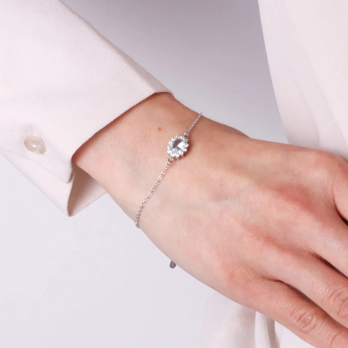 Bracciale in argento con zircone grande azzurro | Rohome