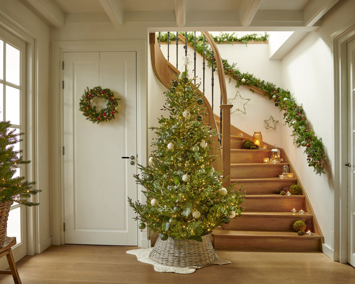 Albero di nalate Norway spruce h.210 con 900 led | rohome