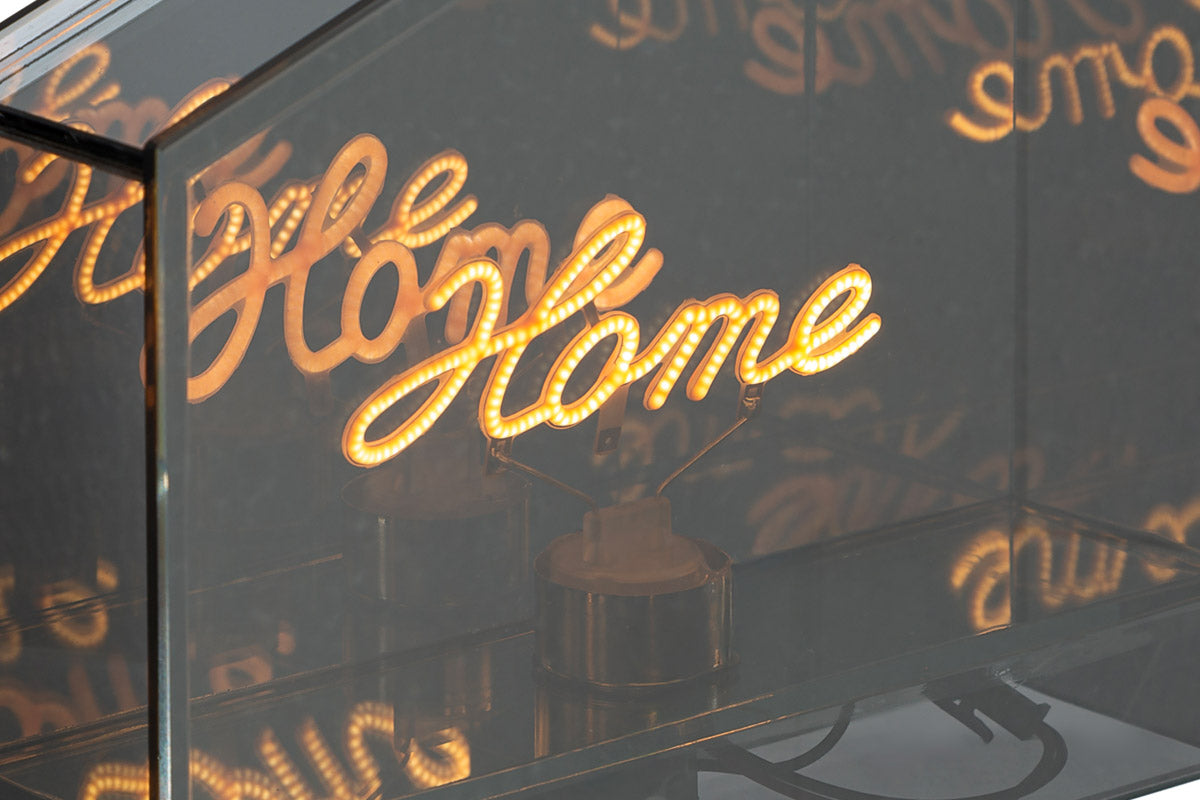 Lampada led in vetro fumè a forma di casa h.15.5cm  | Rohome