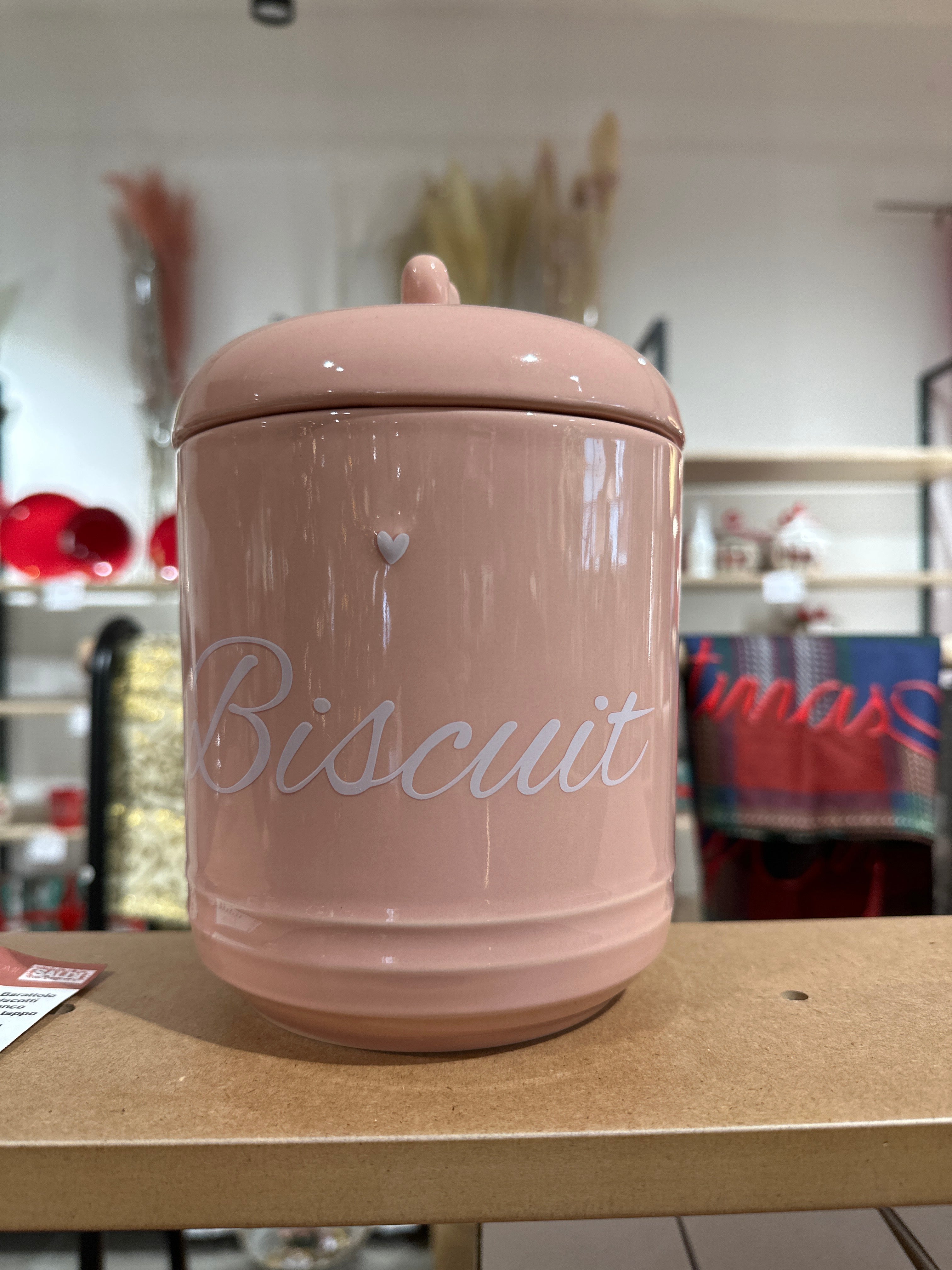 Barattolo biscotti rosa con tappo bianco cuore  | rohome
