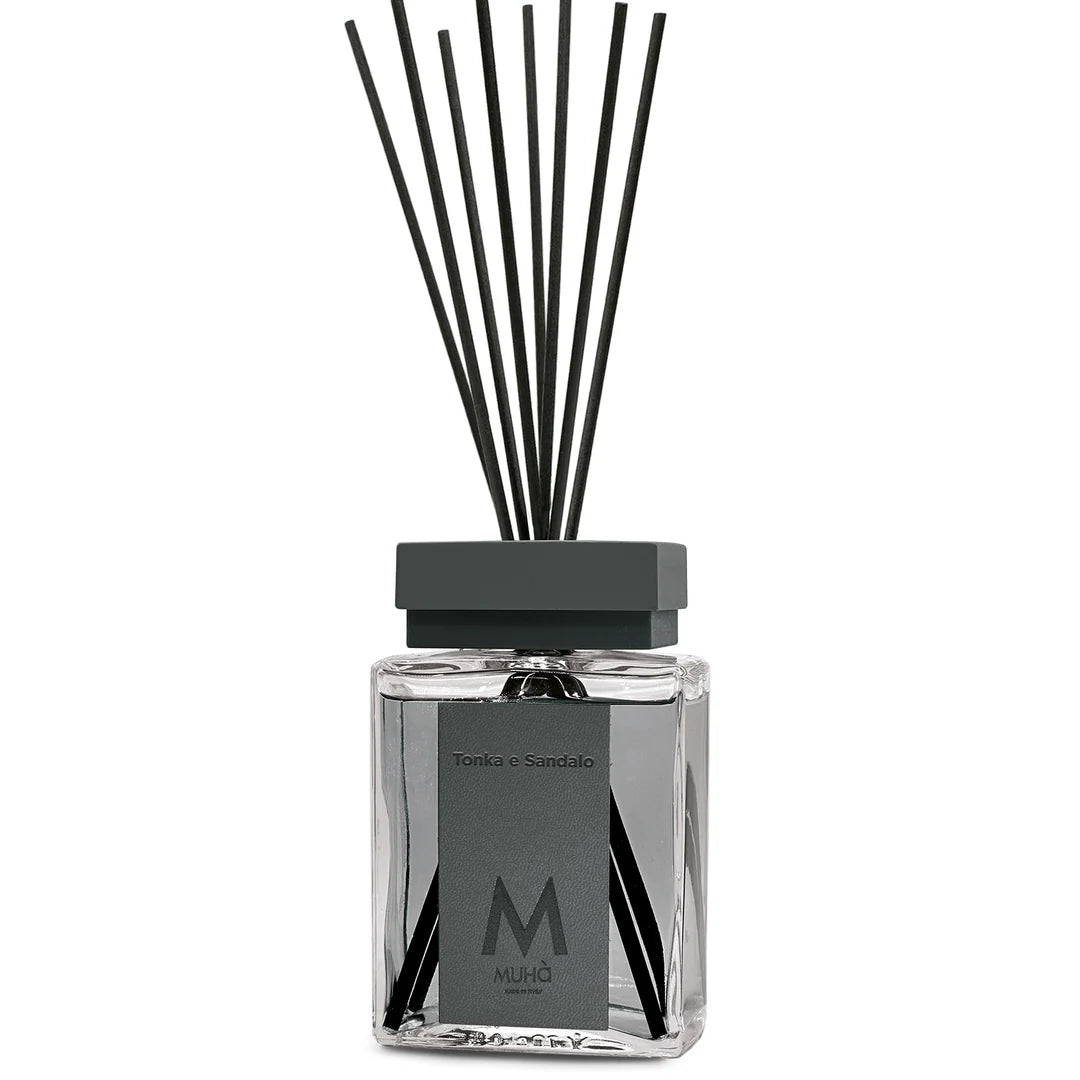 Muhà - profumo ambiente stick tonka e sandalo 500ml | Rohome