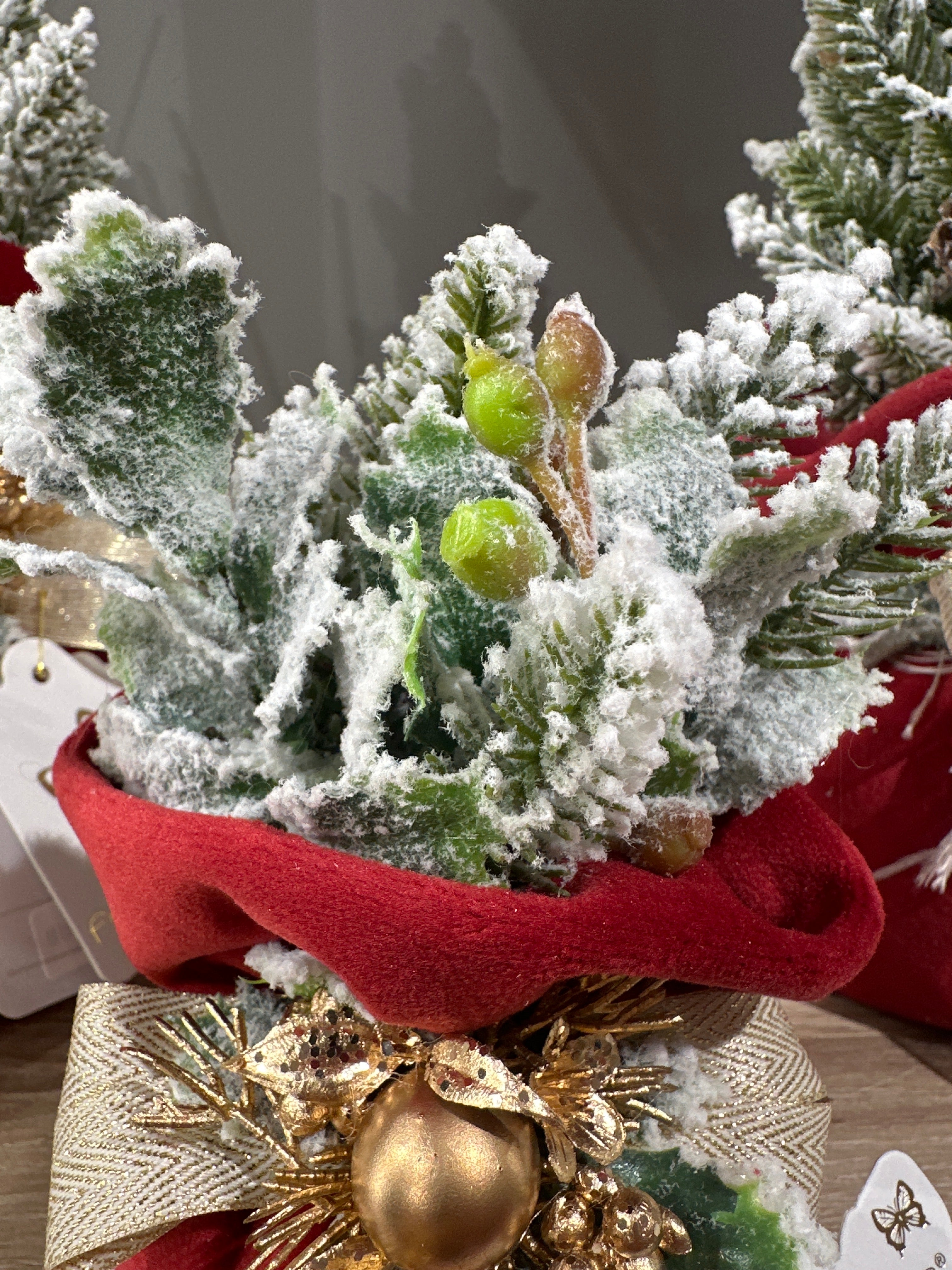 Fiori di Lena - Alberello natalizio profumato con base in velluto rosso h15cm| Rohome