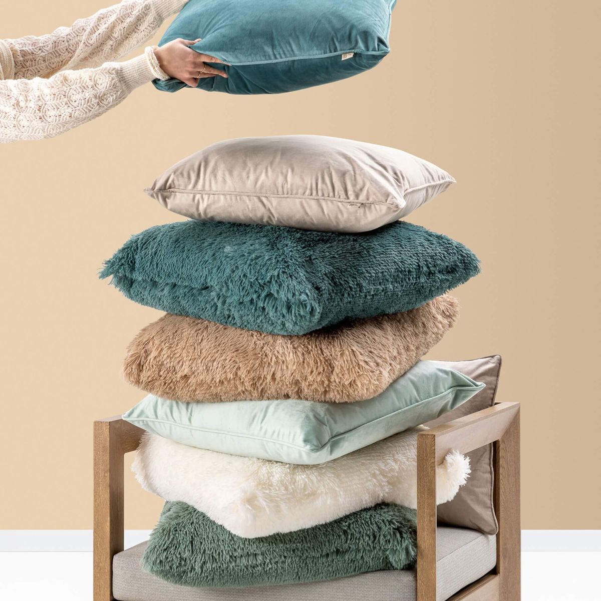 Cuscino arredo in velluto 45x45cm avorio | Rohome