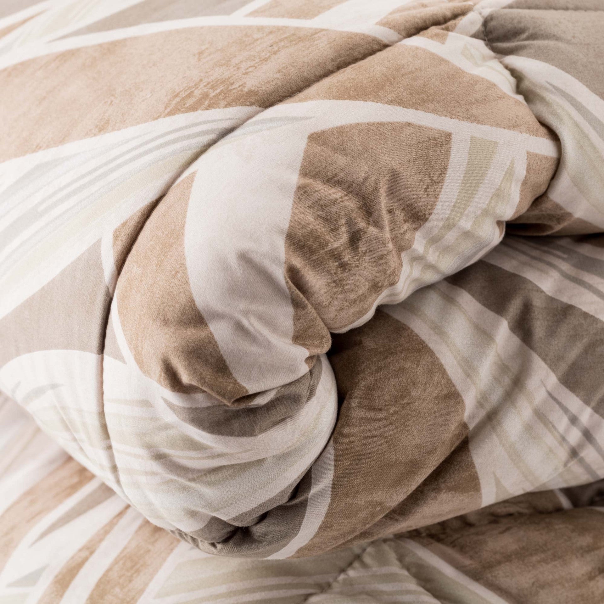 Trapunta Matrimoniale Foglie Beige – Collezione Rohome | Rohome