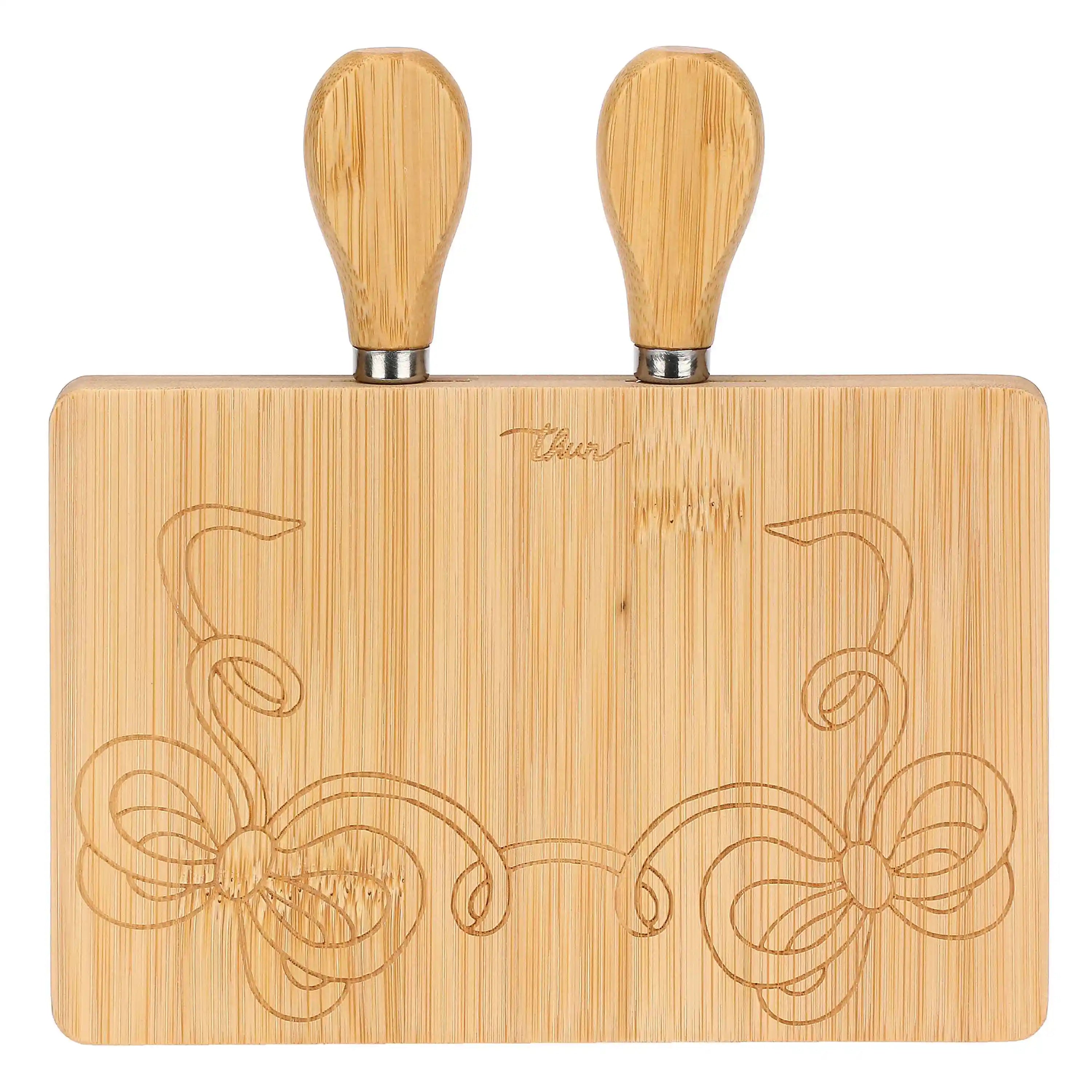 Thun - Set tagliere e coltelli per formaggio | Rohome