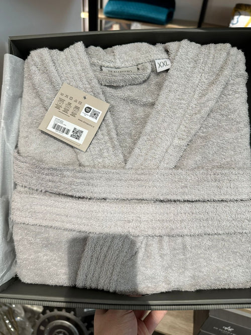 Accappatoio in spugna grigio perla in box taglia xxl | Rohome | Rohome