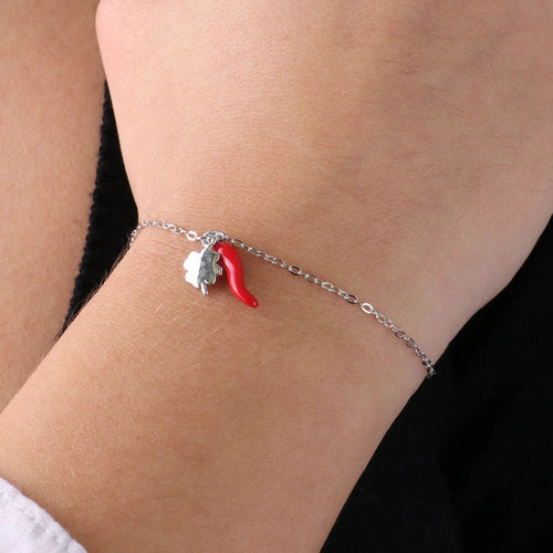 Bracciale in argento con ciondolo corno portafortuna | Rohome | Rohome