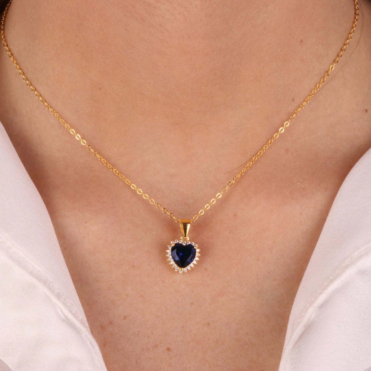 Collana in Argento con pendente zircone a cuore blu | Rohome