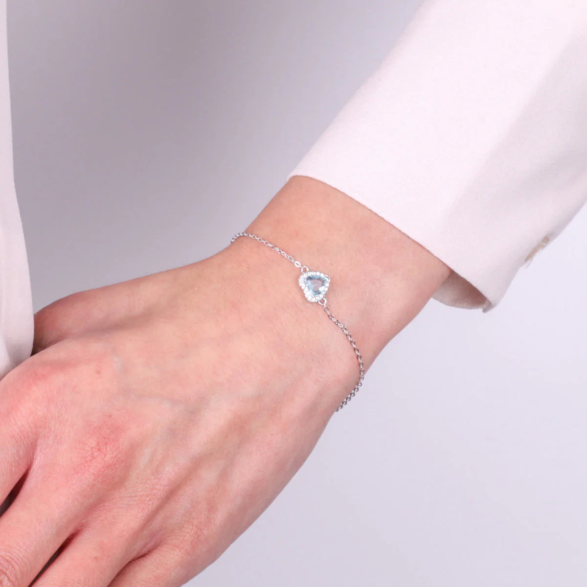 Bracciale in argento con zircone e cuore azzurro | Rohome
