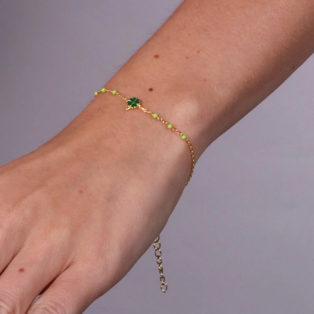 Bracciale in argento oro con ciondolo quadrifoglio | Rohome