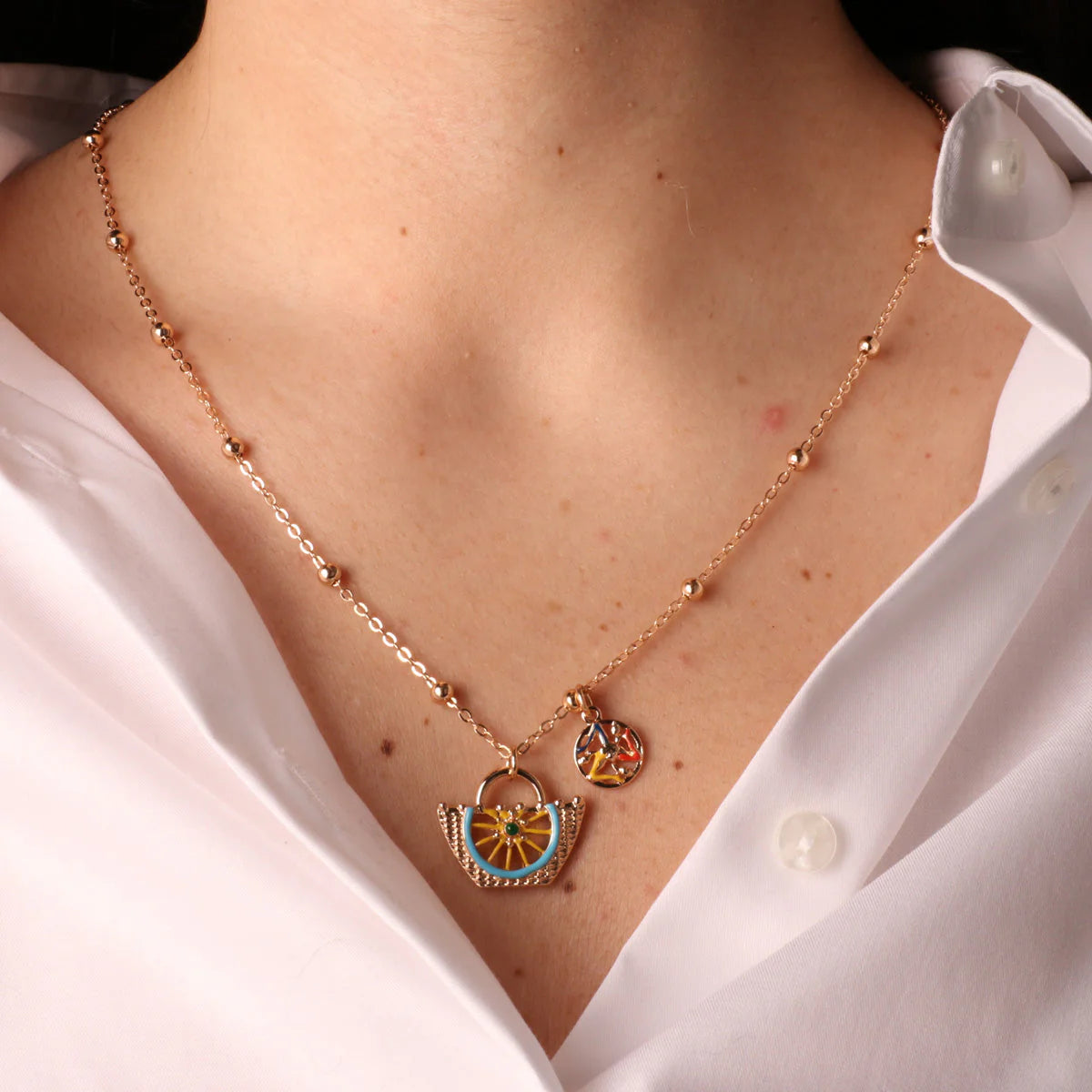 Collana in metallo con coffa Siciliana e trinacria | Rohome