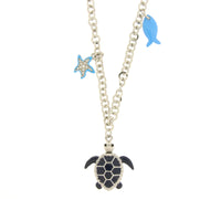Collana in metallo con pendente tartaruga blu | Rohome