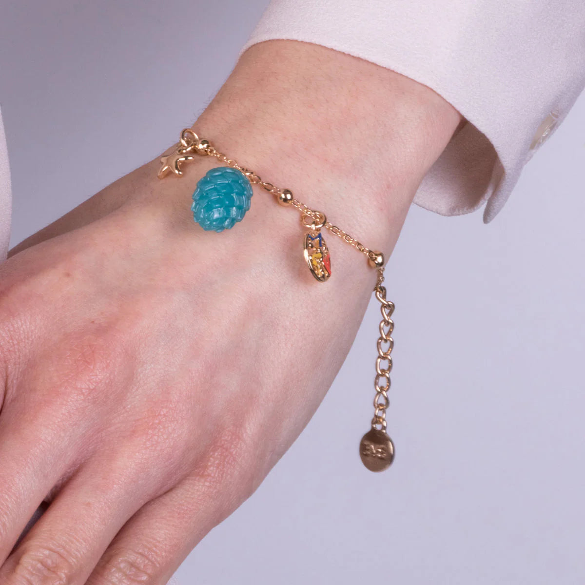 Bracciale in Metallo con pendente pigna siciliana azzurra | Rohome