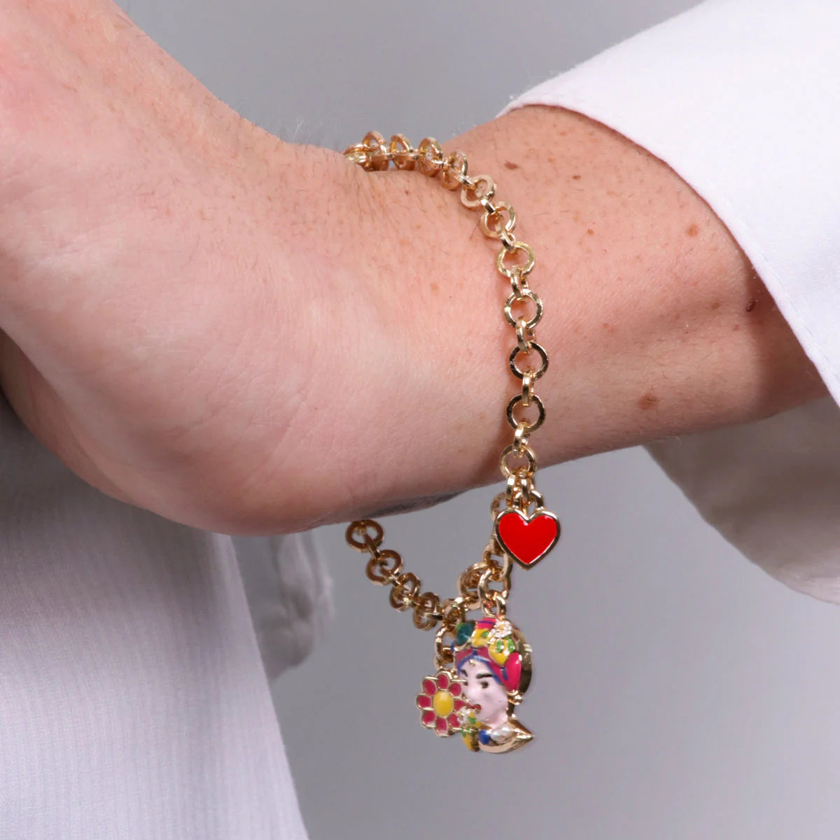 Bracciale in Metallo oro con charm testa di moro donna | Rohome
