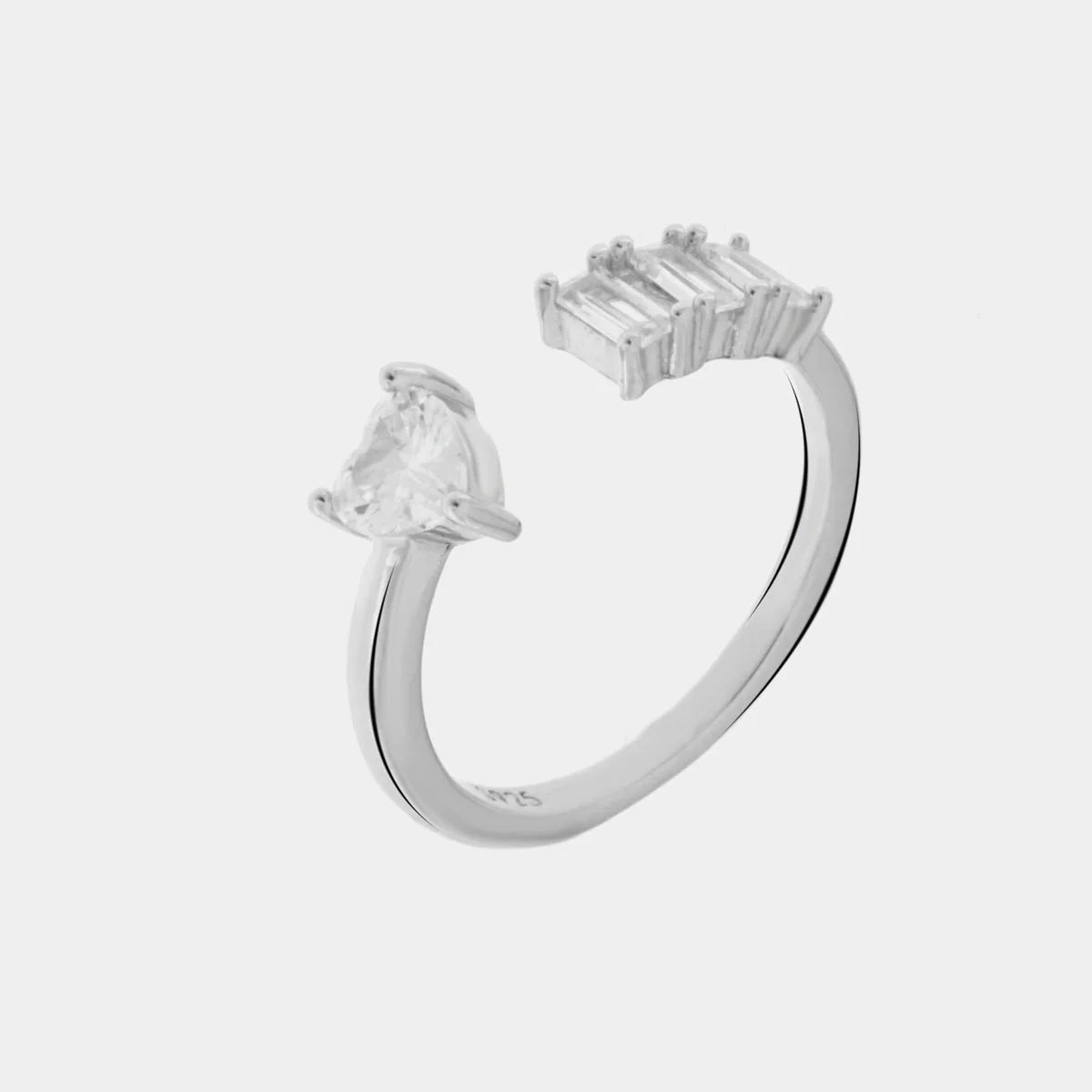 Anello in Argento con zirconi e cuore trasparente | Rohome