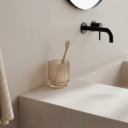Porta spazzolini in vetro colore ambra  | Rohome