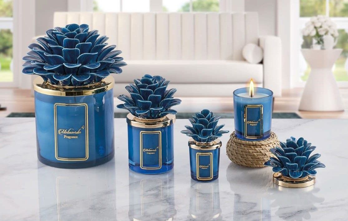 Melaverde - dahlia candle 100g blue | rohome