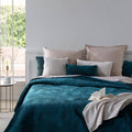 Trapunta in velluto colore blu ottanio | Rohome | Rohome