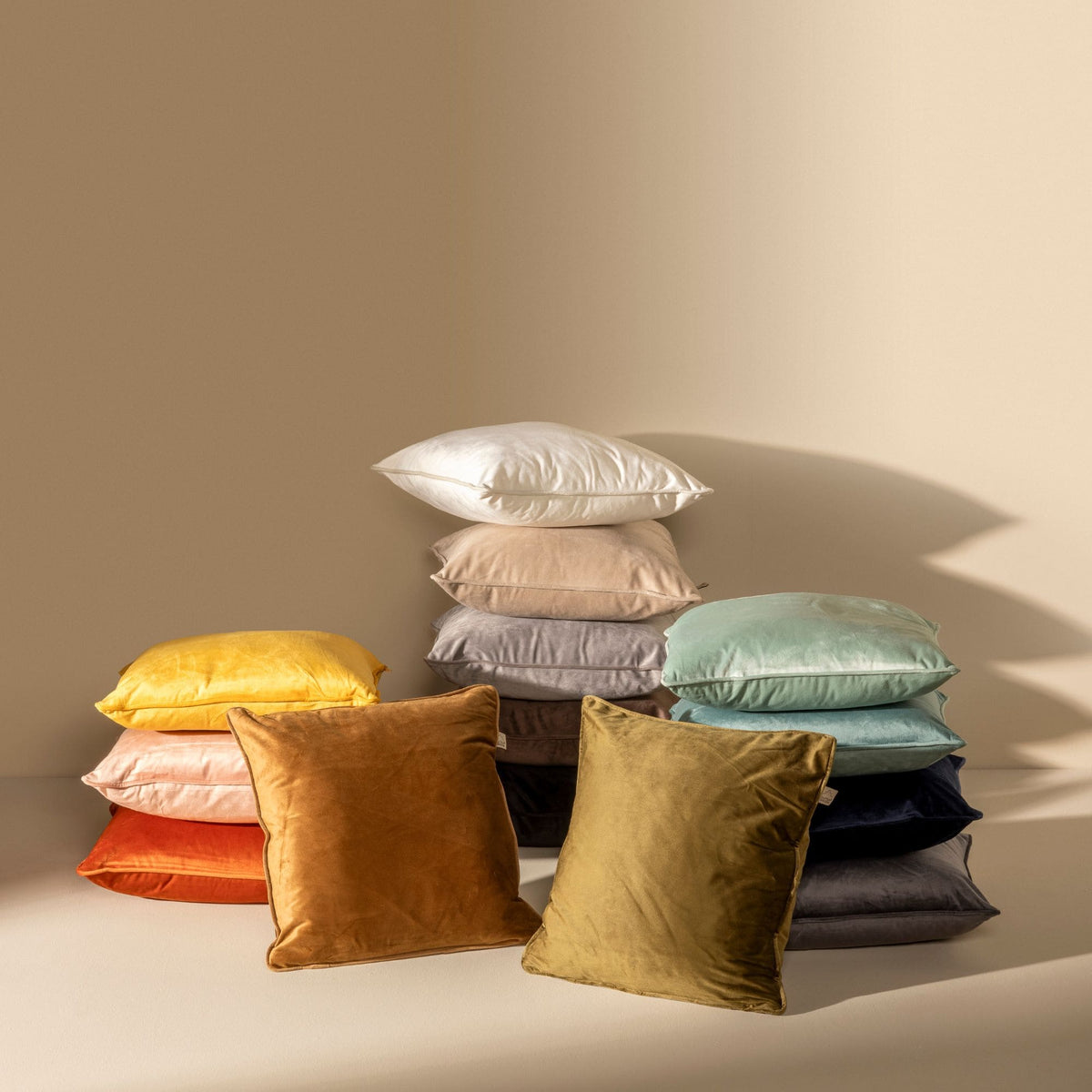Cuscino arredo in velluto 45x45cm avorio | Rohome