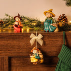Thun - Befana Berta con regalo in ceramica piccola | Rohome