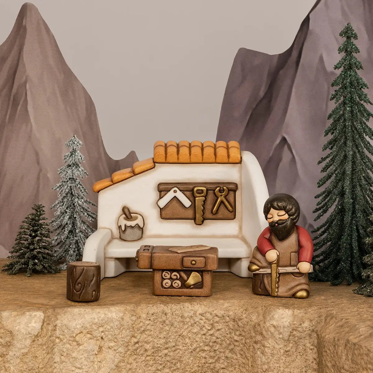 Thun- Set tavolo falegnameria in ceramica Presepe Classico | rohome
