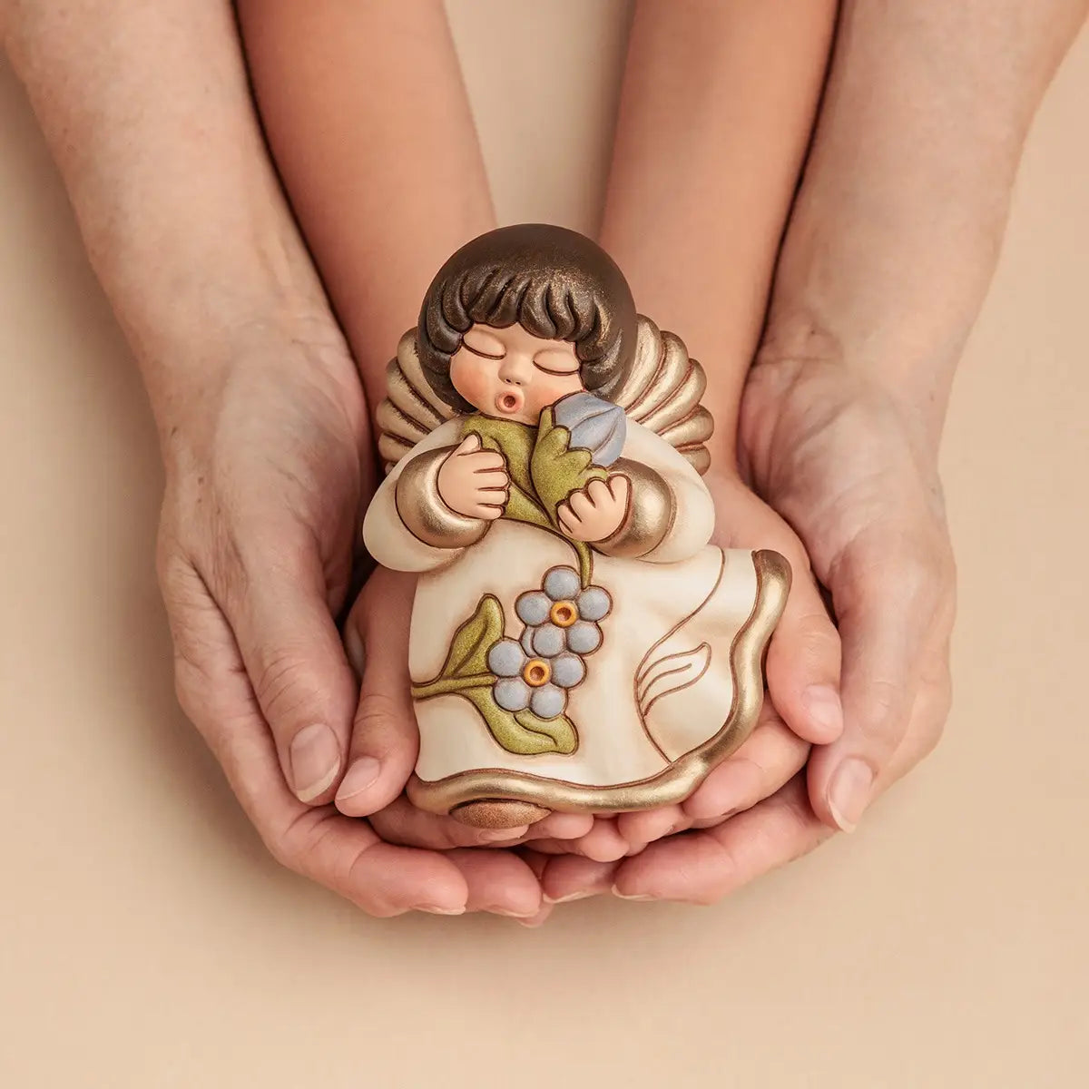 Thun - Angelo dei nonni Anna in ceramica | rohome