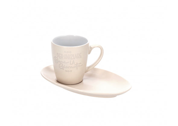 Tazza da tè in ceramica verde con piattino e scritte | rohome