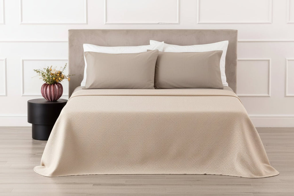 Trapuntino Capri satinato matrimoniale champagne | Rohome | Rohome