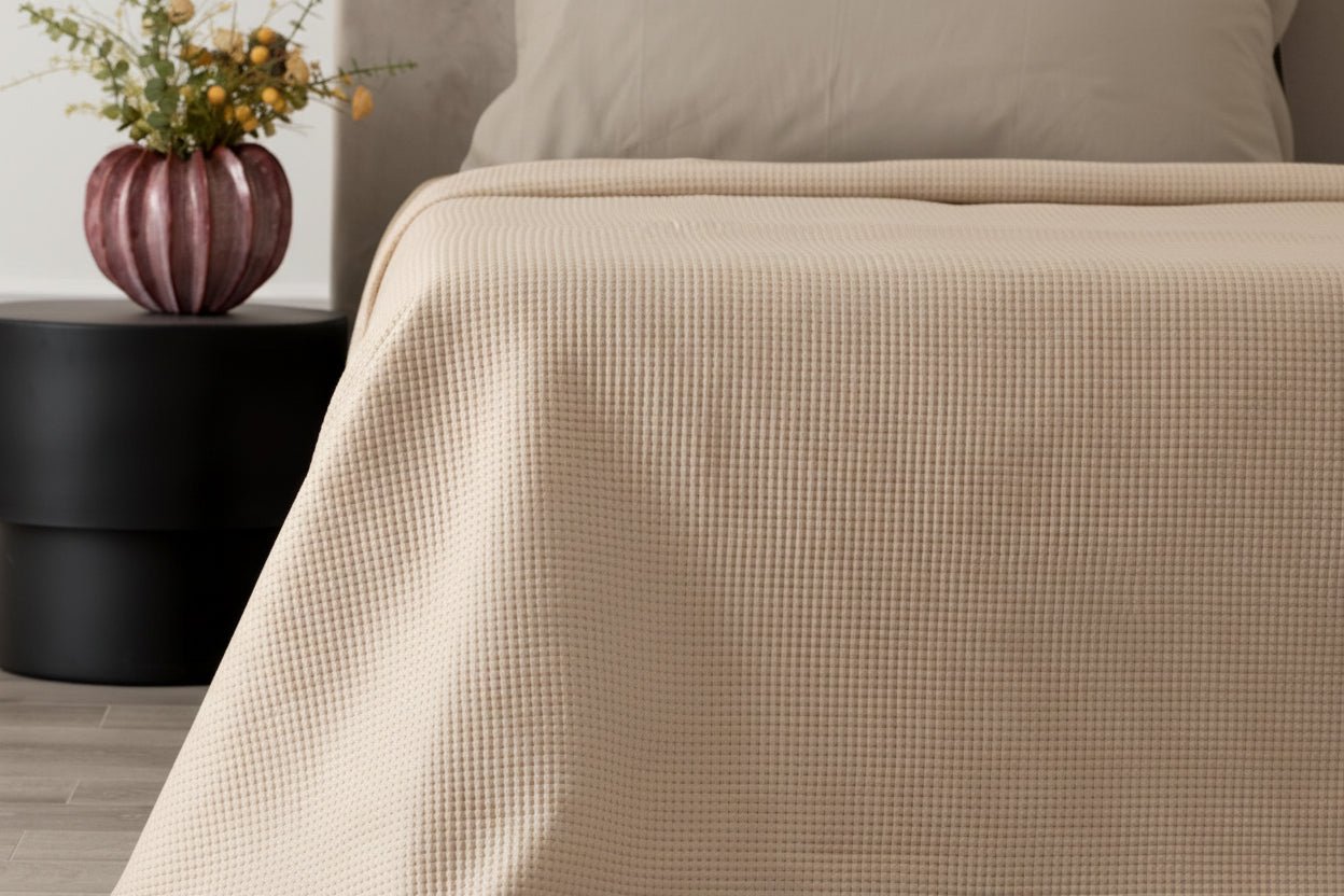 Trapuntino Capri satinato matrimoniale champagne | Rohome | Rohome