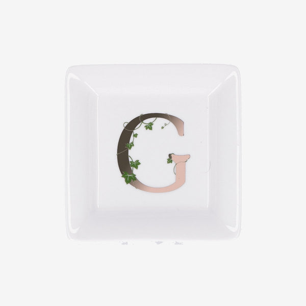 La porcellana bianca - piattino lettera g | rohome - Rohome